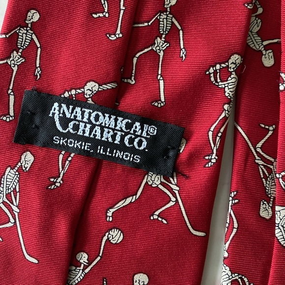 Antatomical Chart Co. Skeletons Plating Sports Tie. Silk. Made in USA - Picture 3 of 9